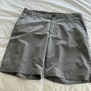 Greg Norman Golf Shorts, Size 36.
